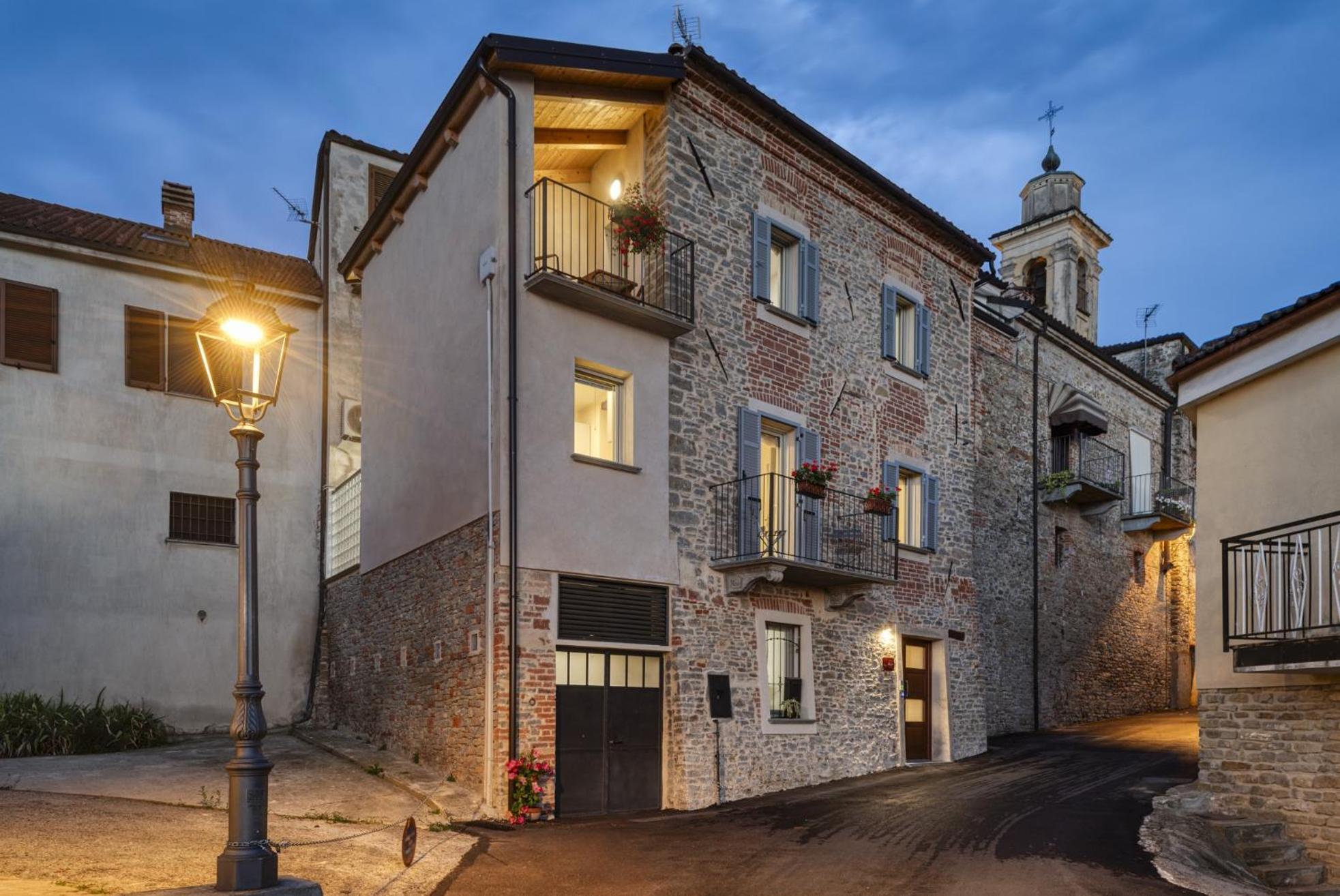 La Casa Di Margot - Alloggio Blu Murazzano  Exterior photo